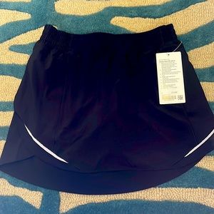 Lululemon 🍋 Hotty Hot HR Skirt
